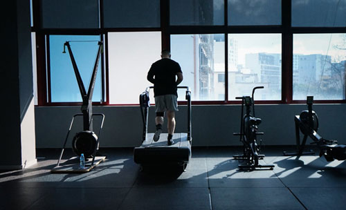 科学搭配健身器材，提升健康养老体验