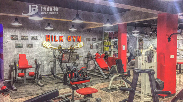 伊拉克客户的健身房图片 向日葵成人网站健身器材案例